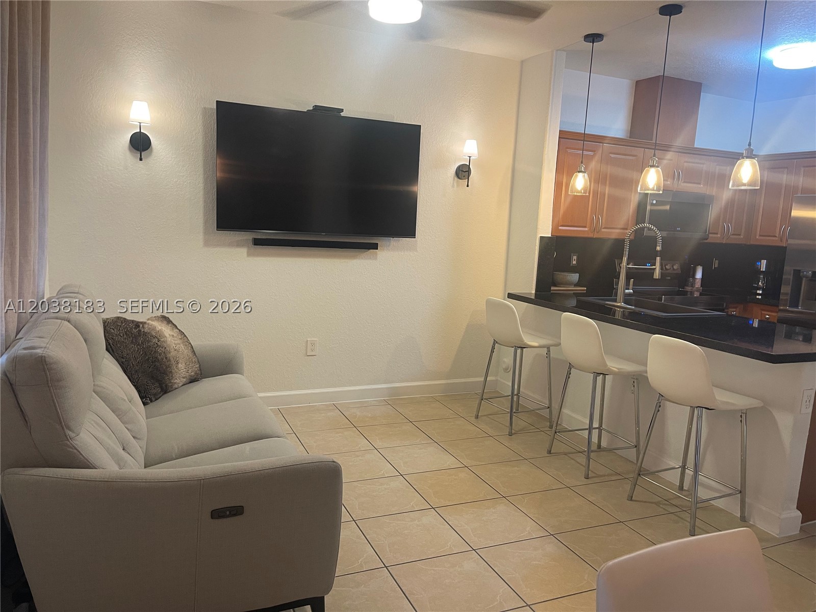 WOODLAND ESTATES SO - Residential