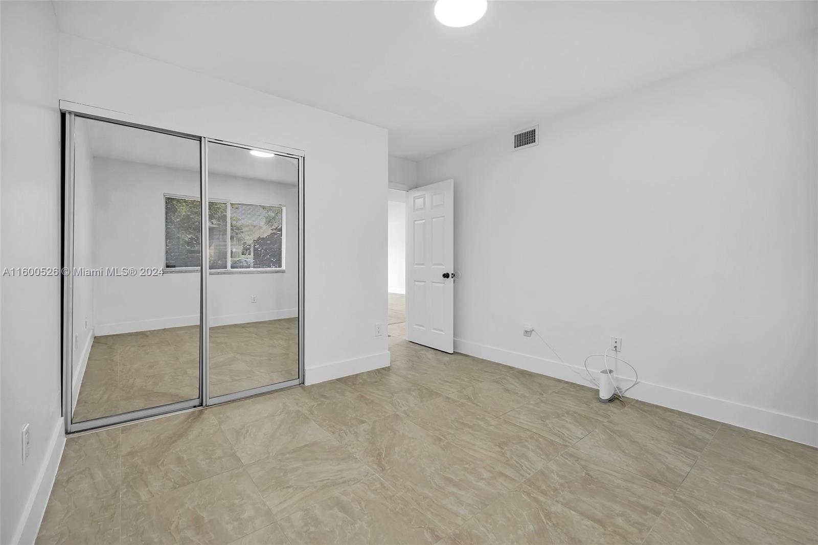 DEVON CONDOMINIUM - Residential