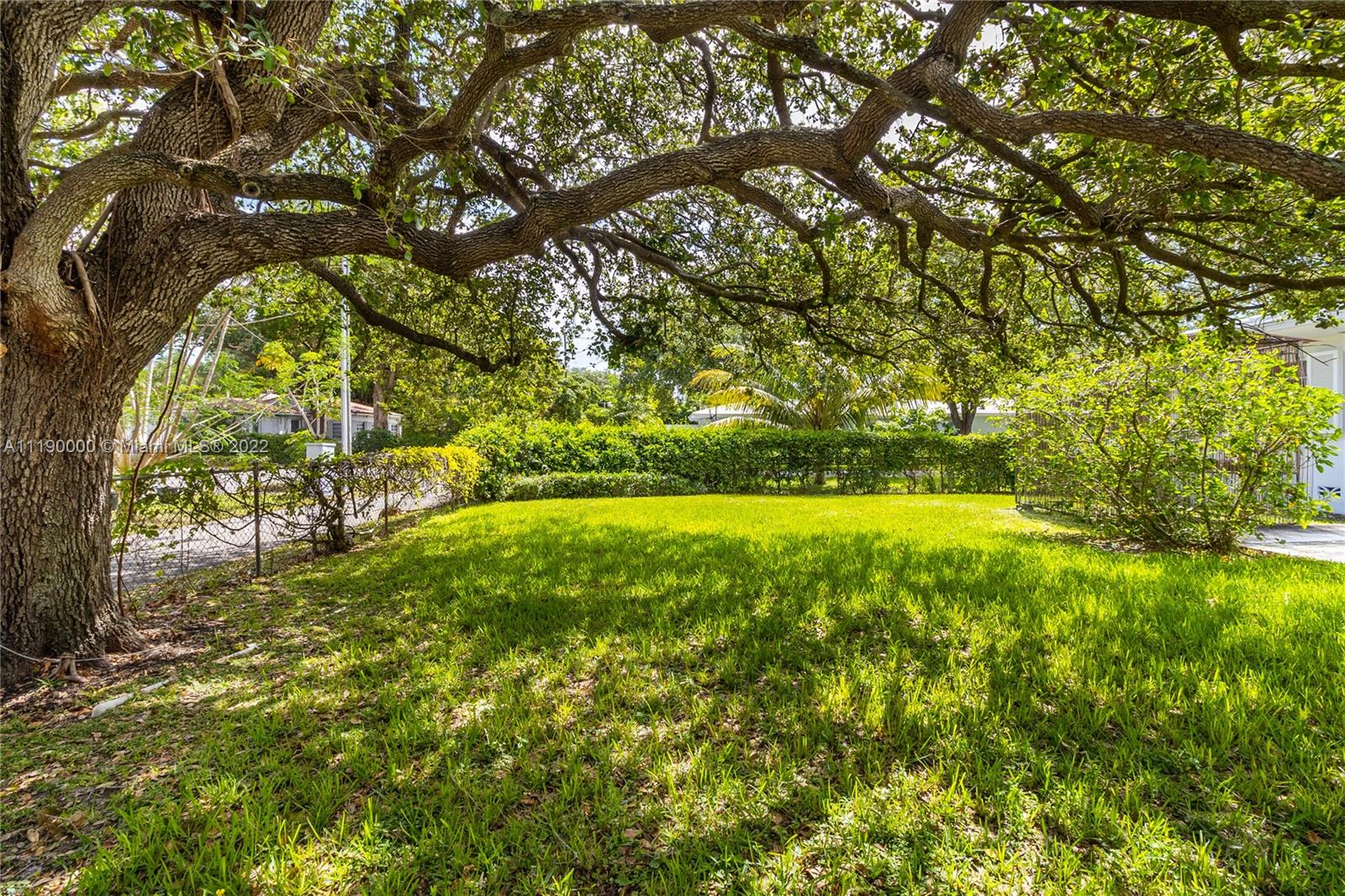 MIAMI SHORES SEC 1 AMD - Residential
