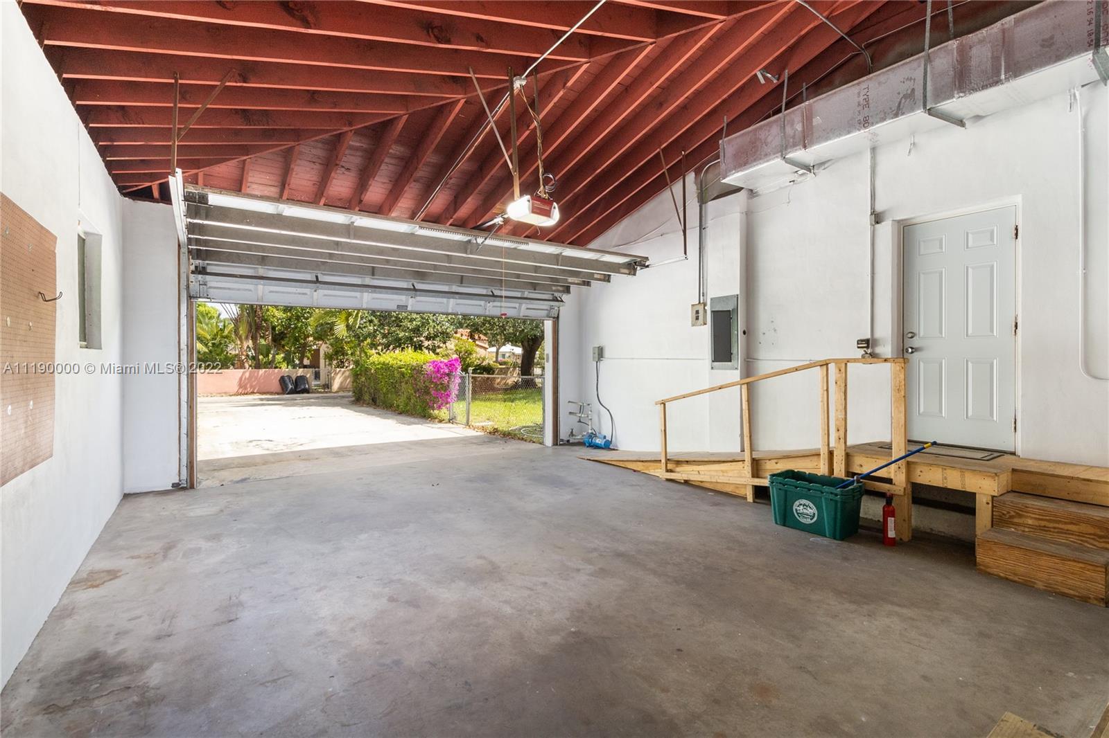 MIAMI SHORES SEC 1 AMD - Residential