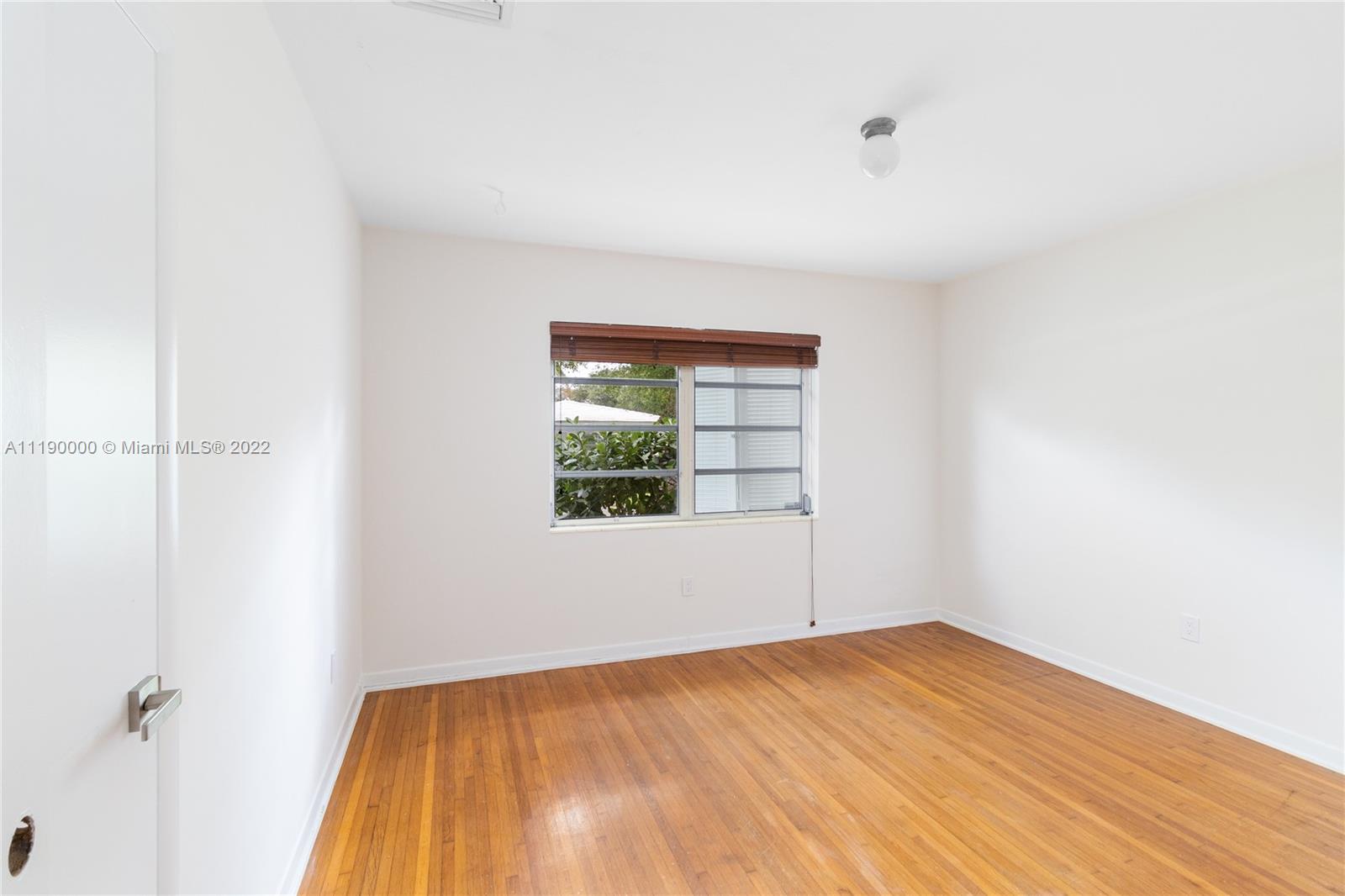 MIAMI SHORES SEC 1 AMD - Residential