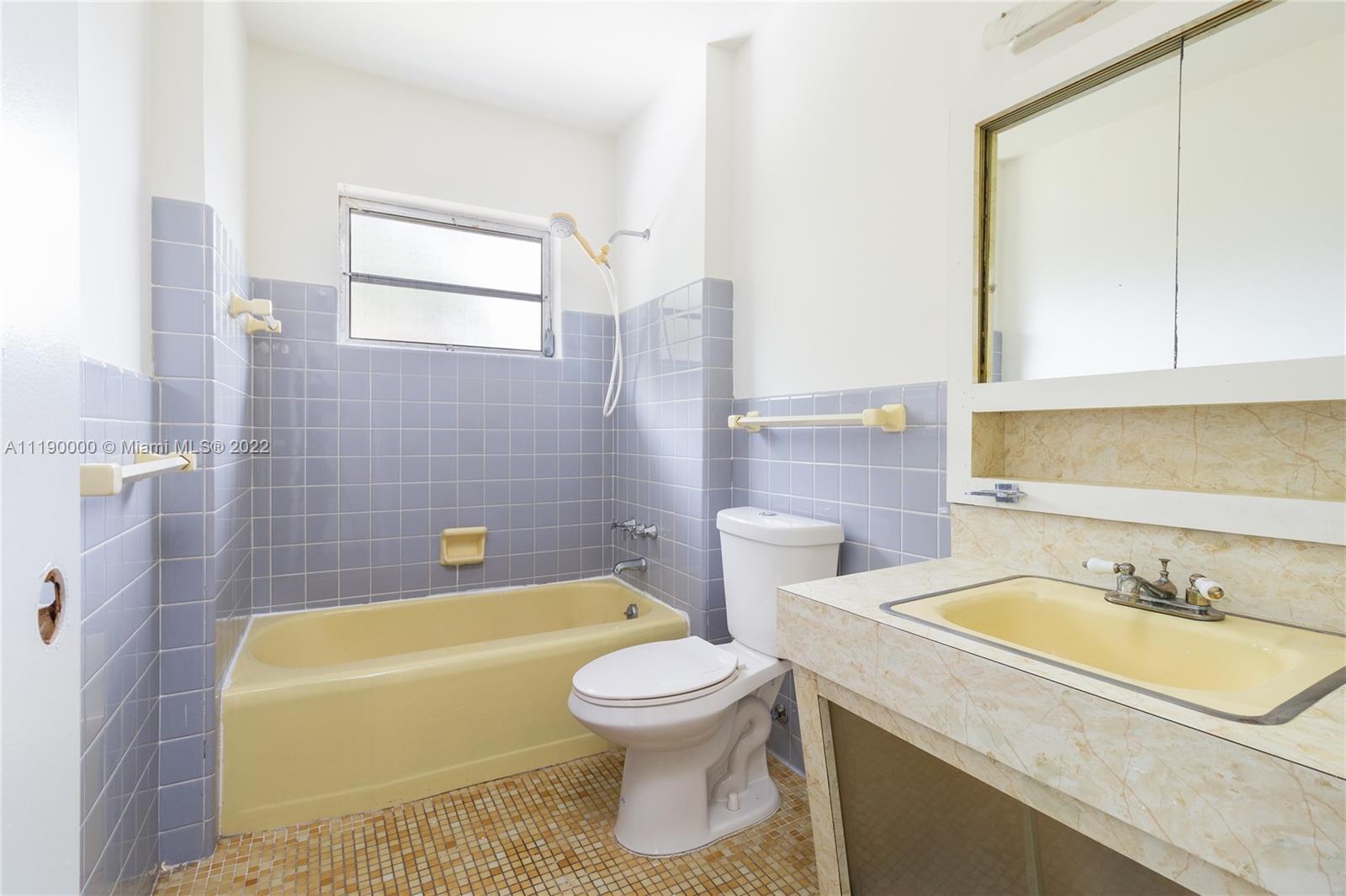 MIAMI SHORES SEC 1 AMD - Residential