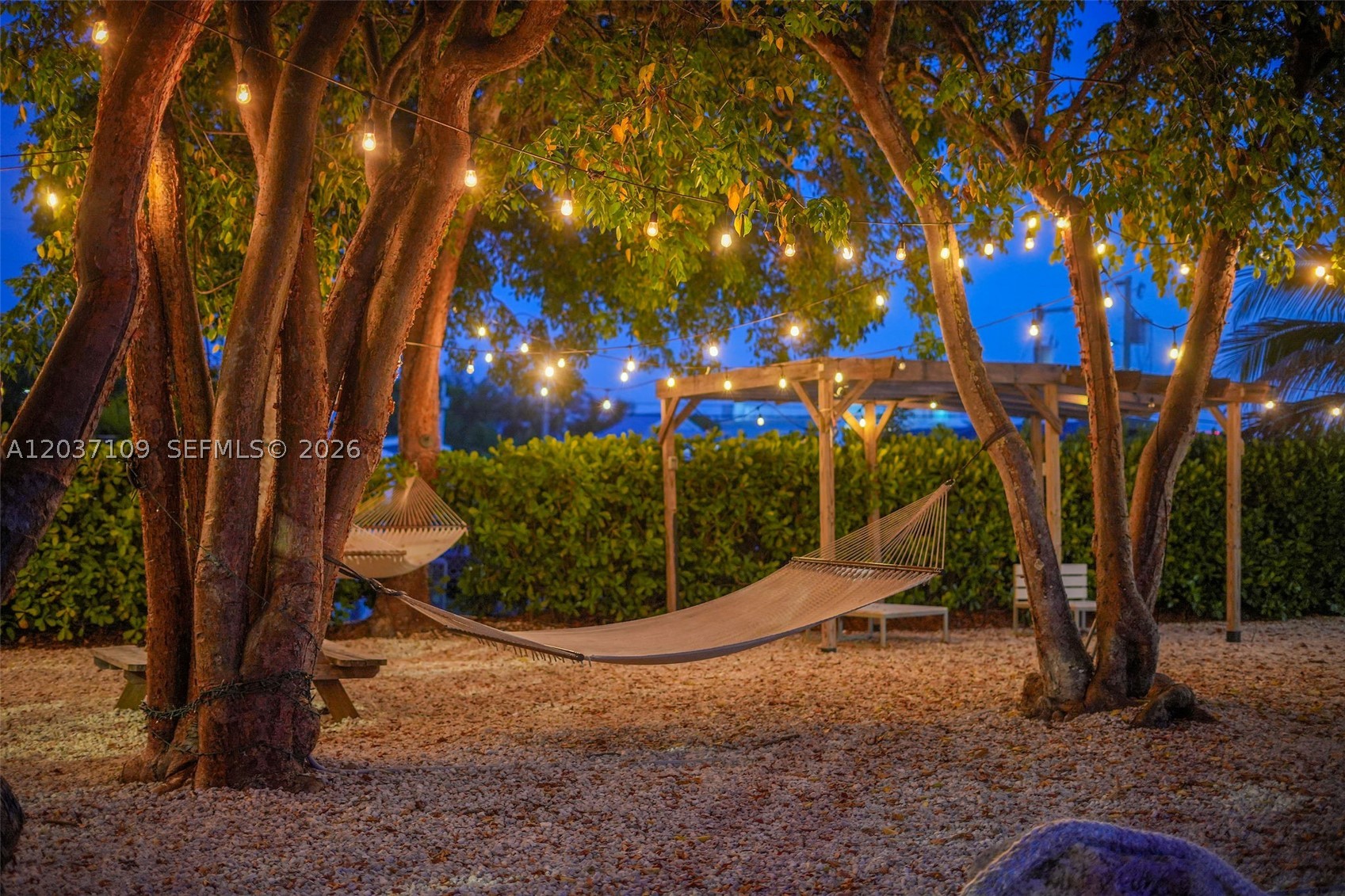 CALUSA CAMPGROUND - Land