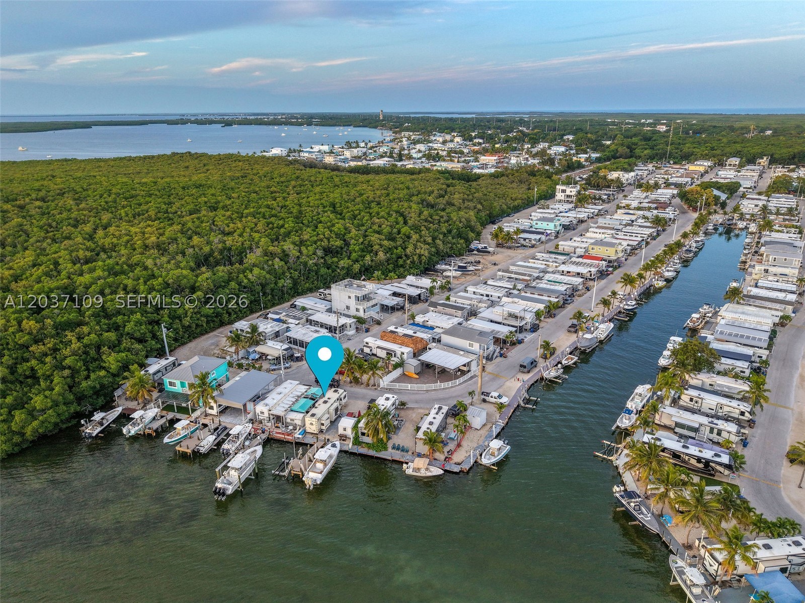 CALUSA CAMPGROUND - Land