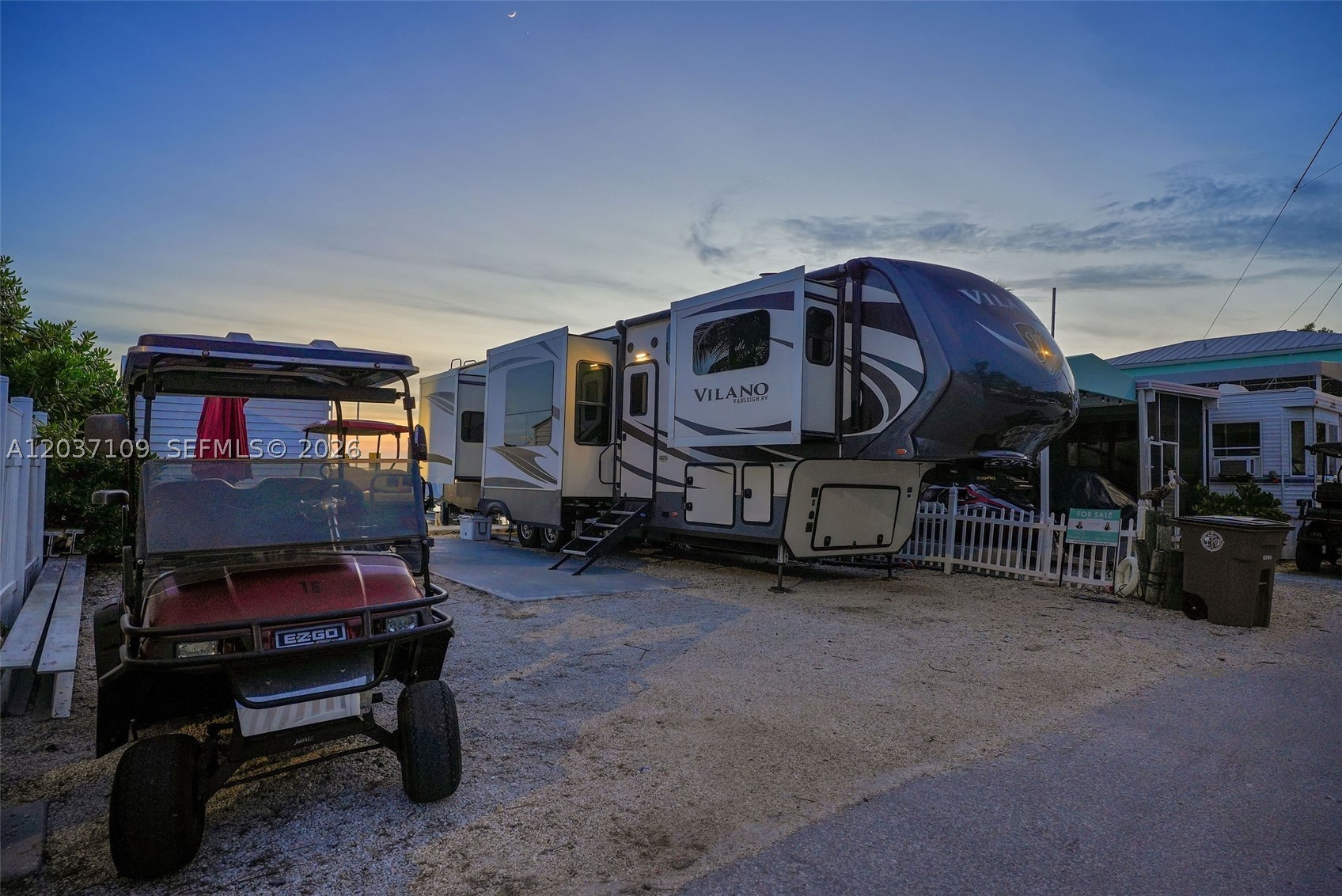 CALUSA CAMPGROUND - Land