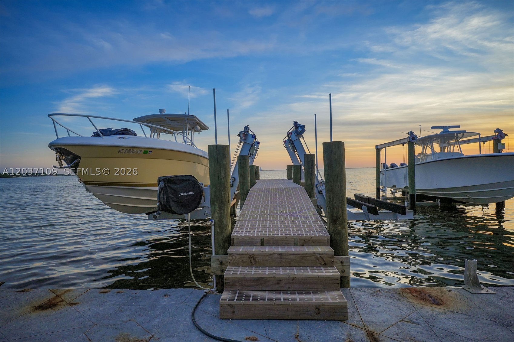 CALUSA CAMPGROUND - Land