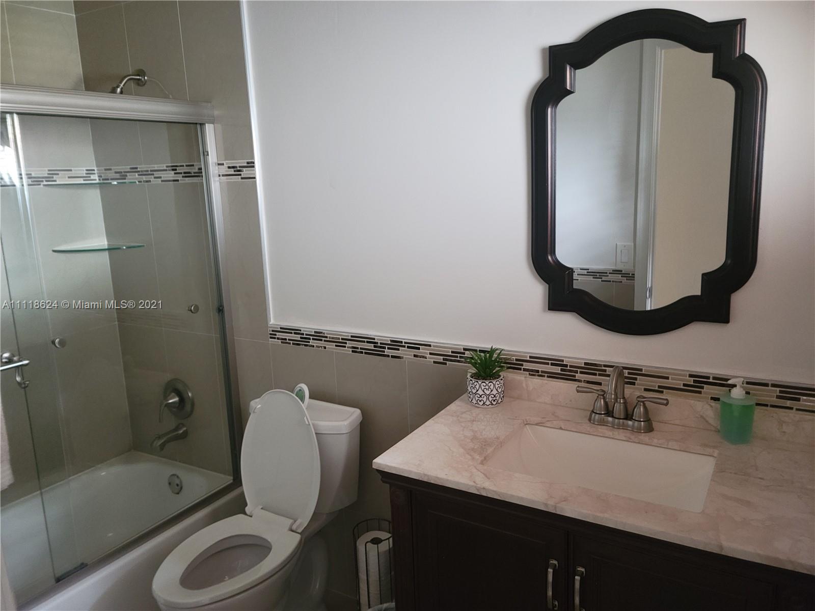 LIMEWOOD GROVE - Residential
