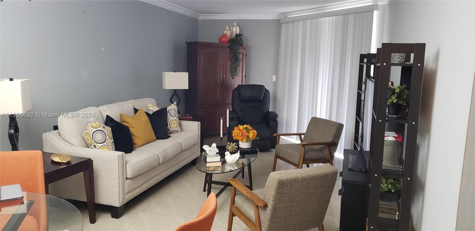 CASA DEL SOL CONDO - Residential