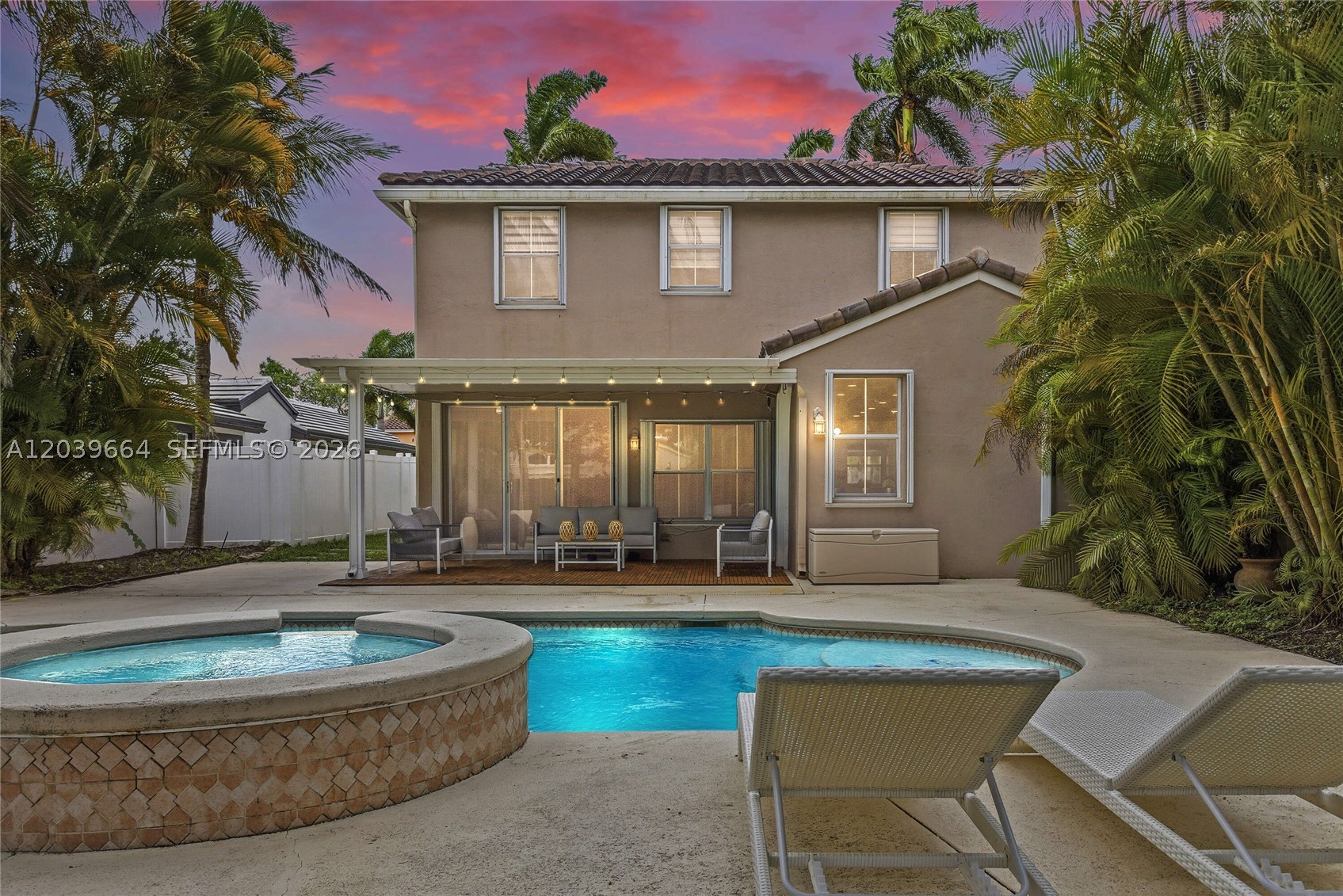 CHAPEL TRAIL II - Residential