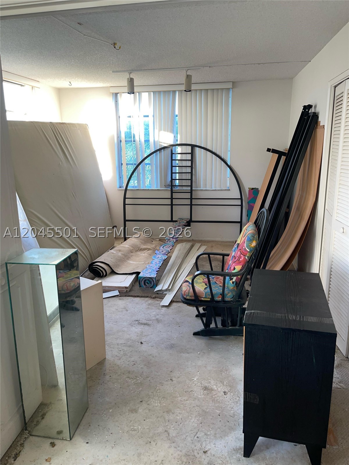 PALM-AIRE CC 50 - Residential