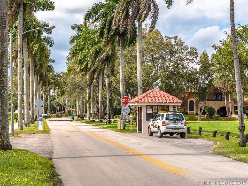 Miami Lakes Loch Lomond - Residential