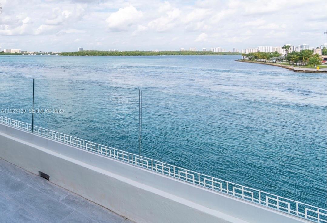 WATERS EDGE HOUSE CONDO - Residential Lease