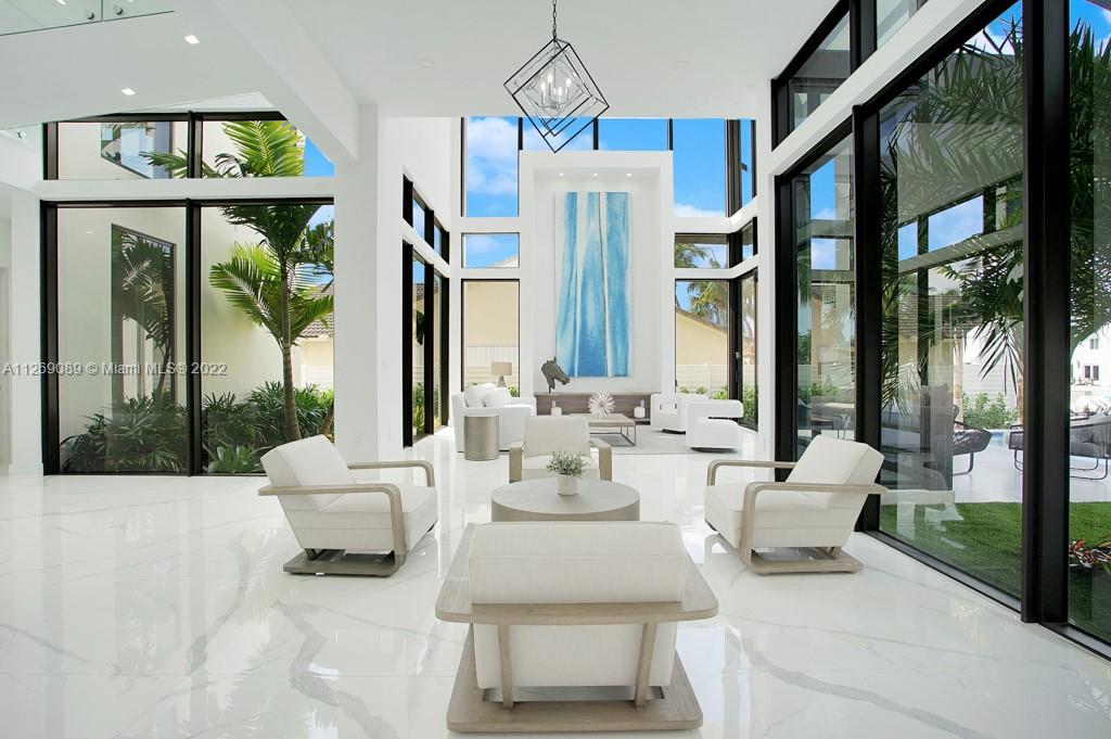 EASTERN SHORES 1ST ADDN - Residential