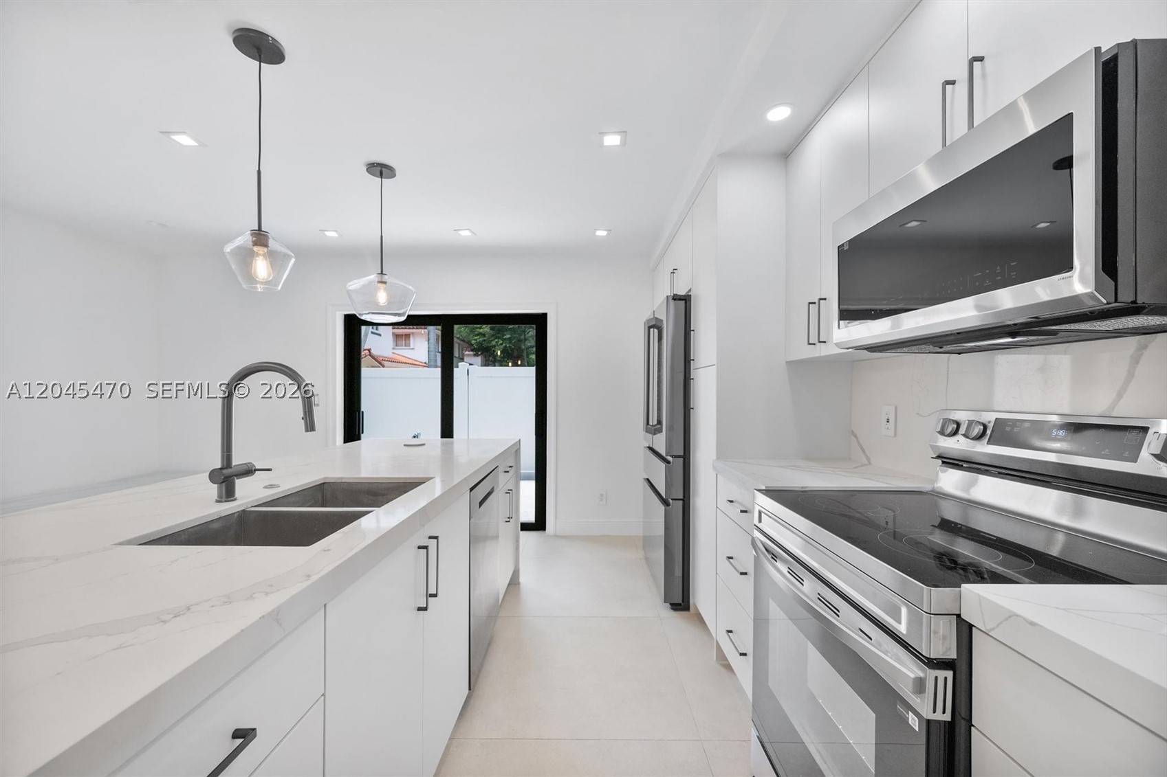 MILLER SIXTY-SEVEN TOWNHO - Residential
