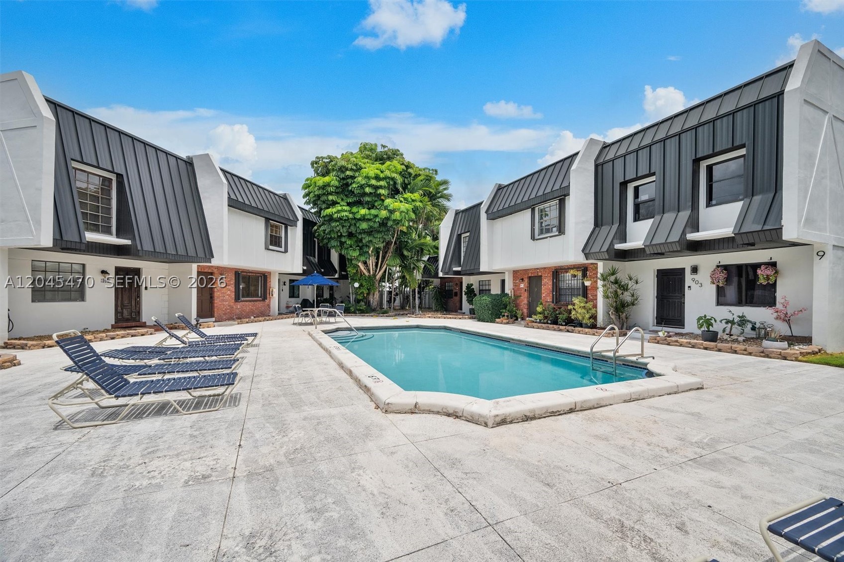 MILLER SIXTY-SEVEN TOWNHO - Residential