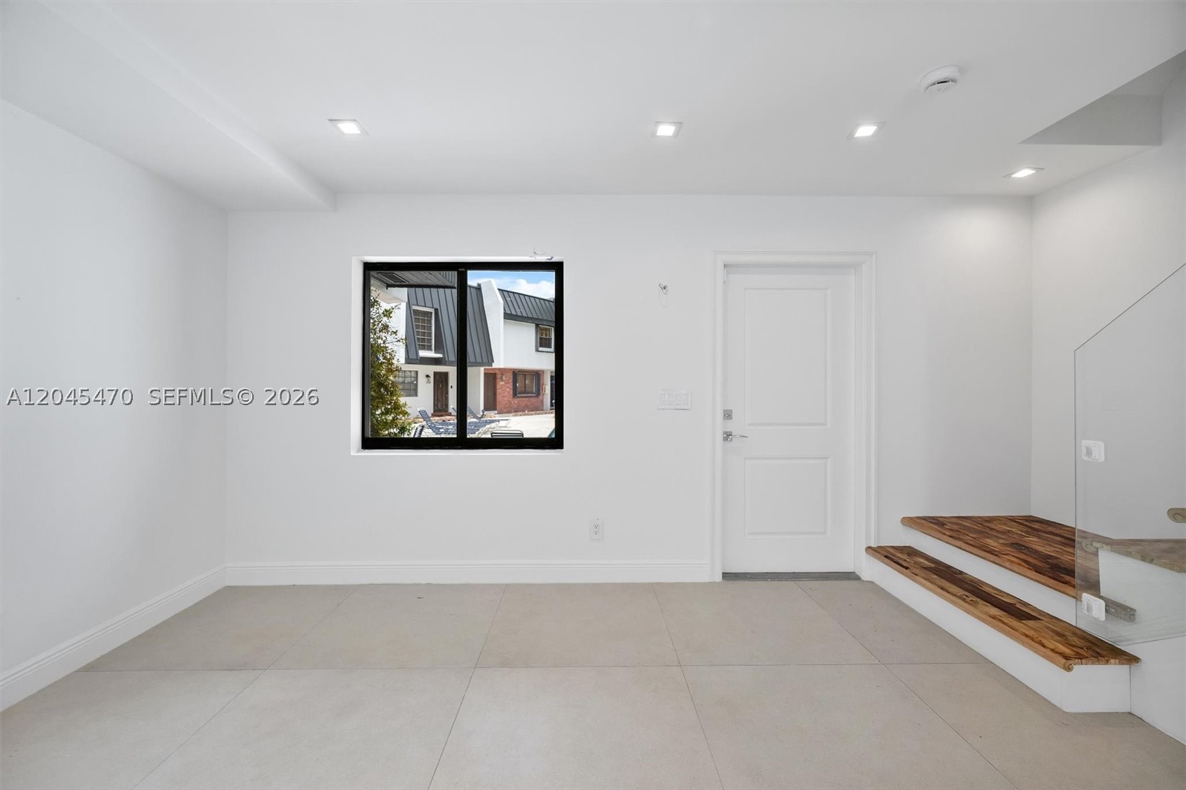 MILLER SIXTY-SEVEN TOWNHO - Residential