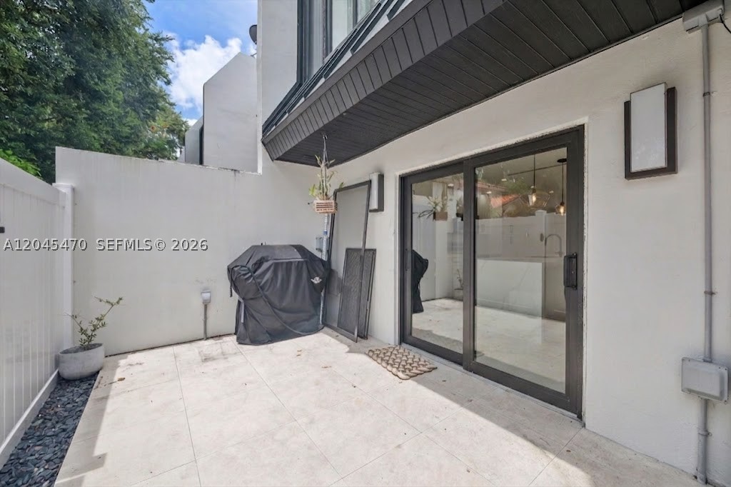 MILLER SIXTY-SEVEN TOWNHO - Residential