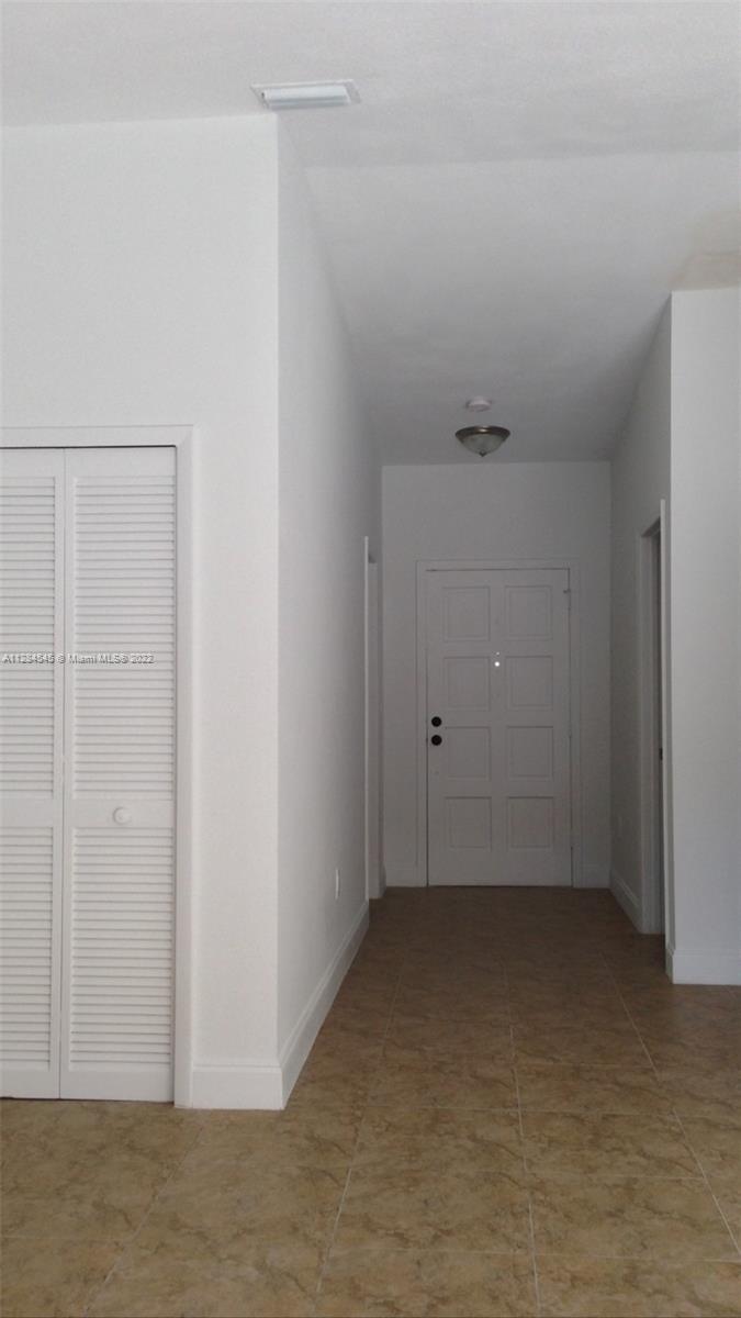 LAMBIANCE TOWNHOMES KENDA - Residential Lease