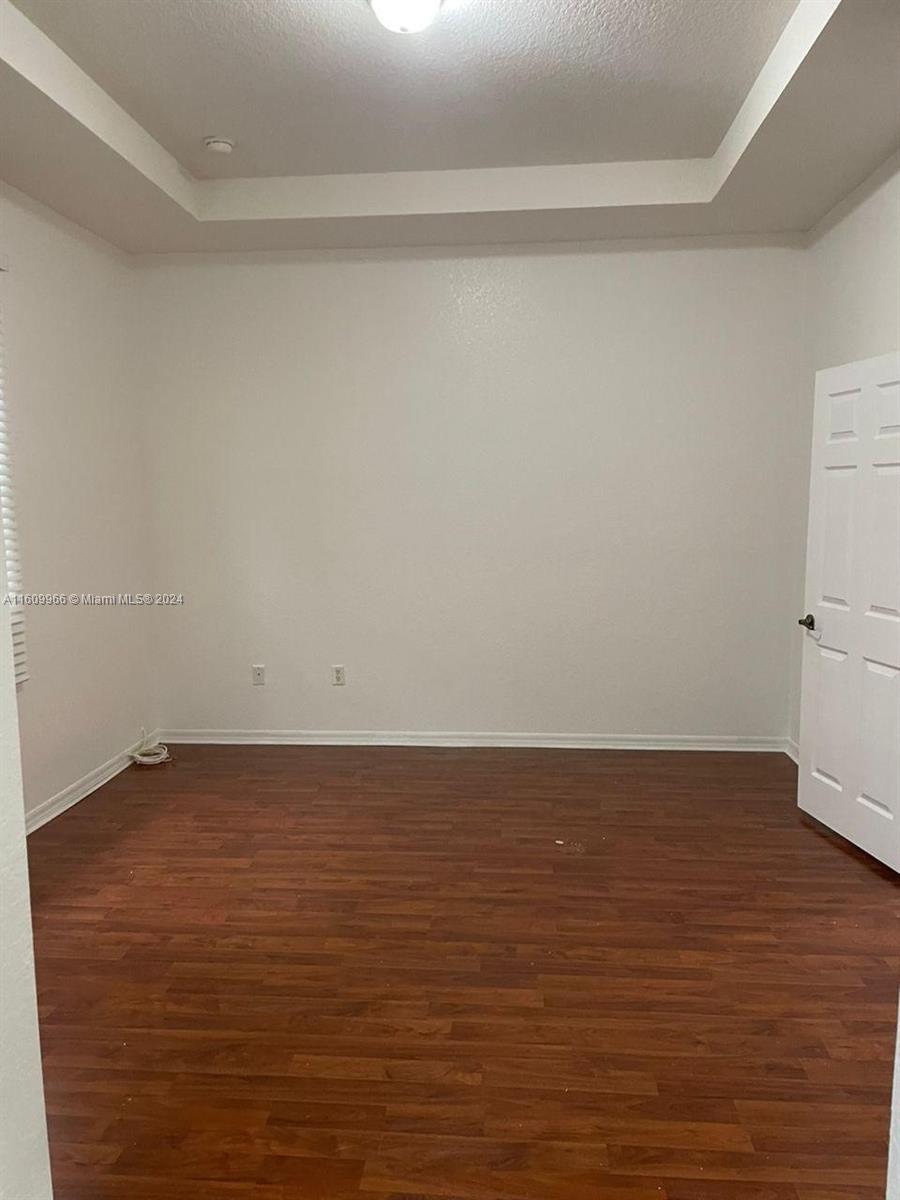 LAS TERRAZAS AT VIZCAYA C - Residential Lease