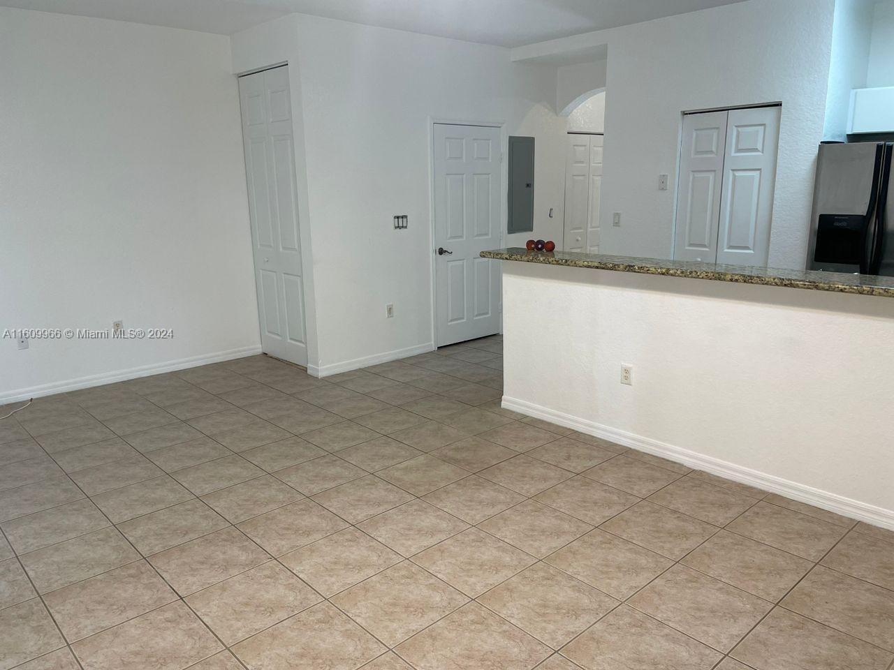 LAS TERRAZAS AT VIZCAYA C - Residential Lease
