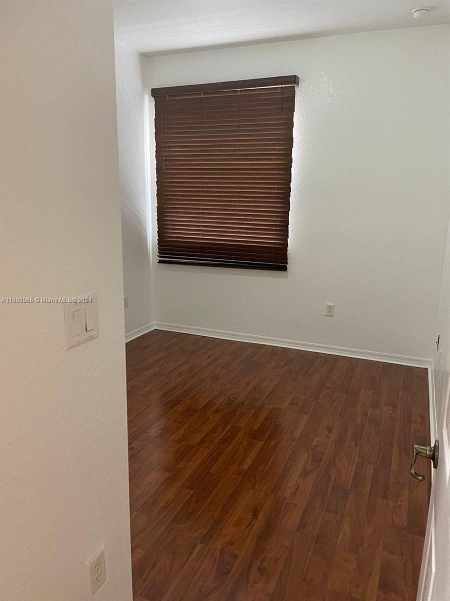 LAS TERRAZAS AT VIZCAYA C - Residential Lease