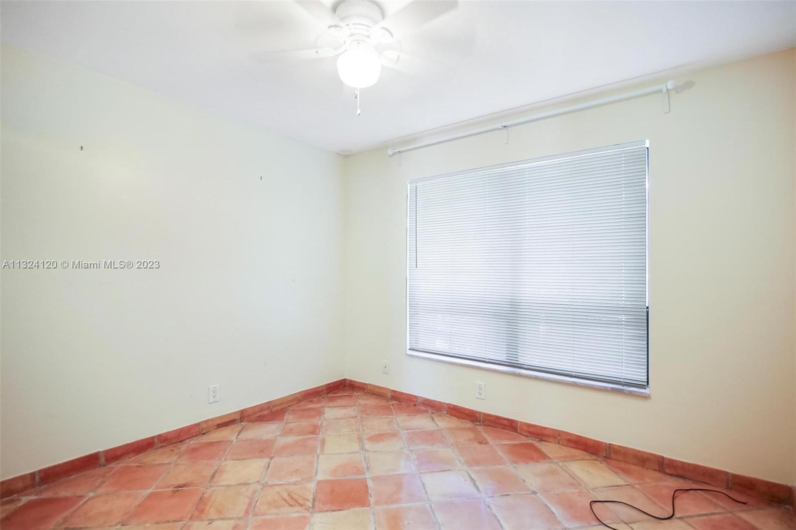 HEFTLER TOWNHOUSES - Residential Lease