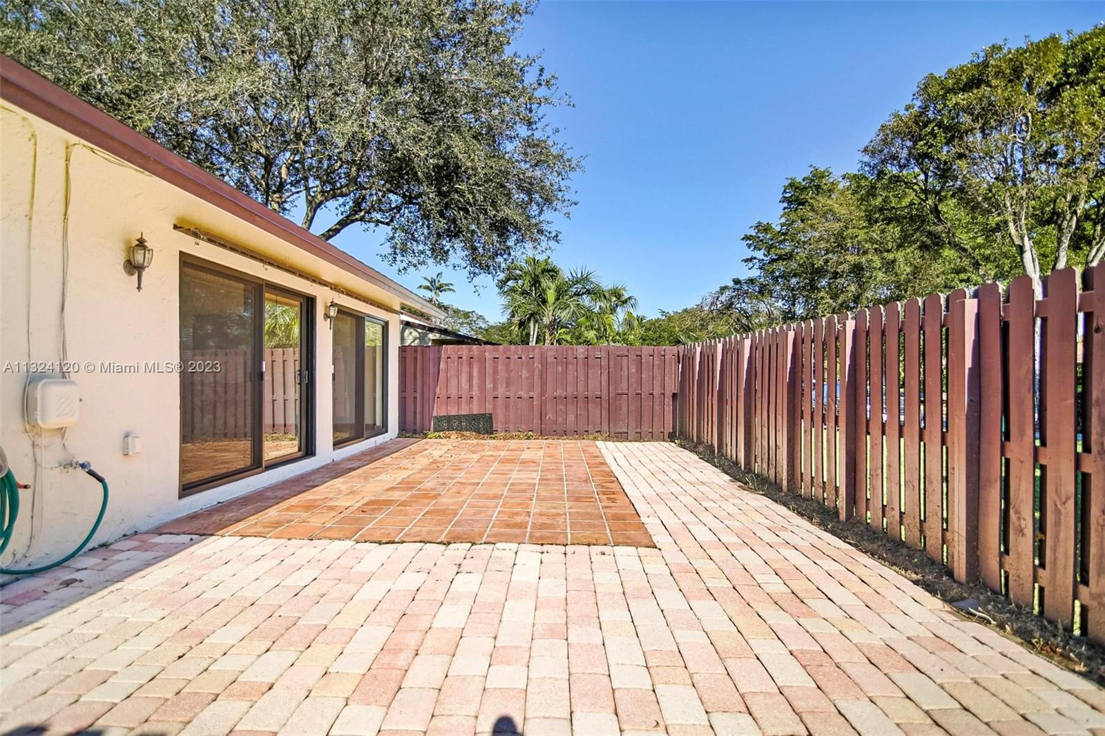 HEFTLER TOWNHOUSES - Residential Lease