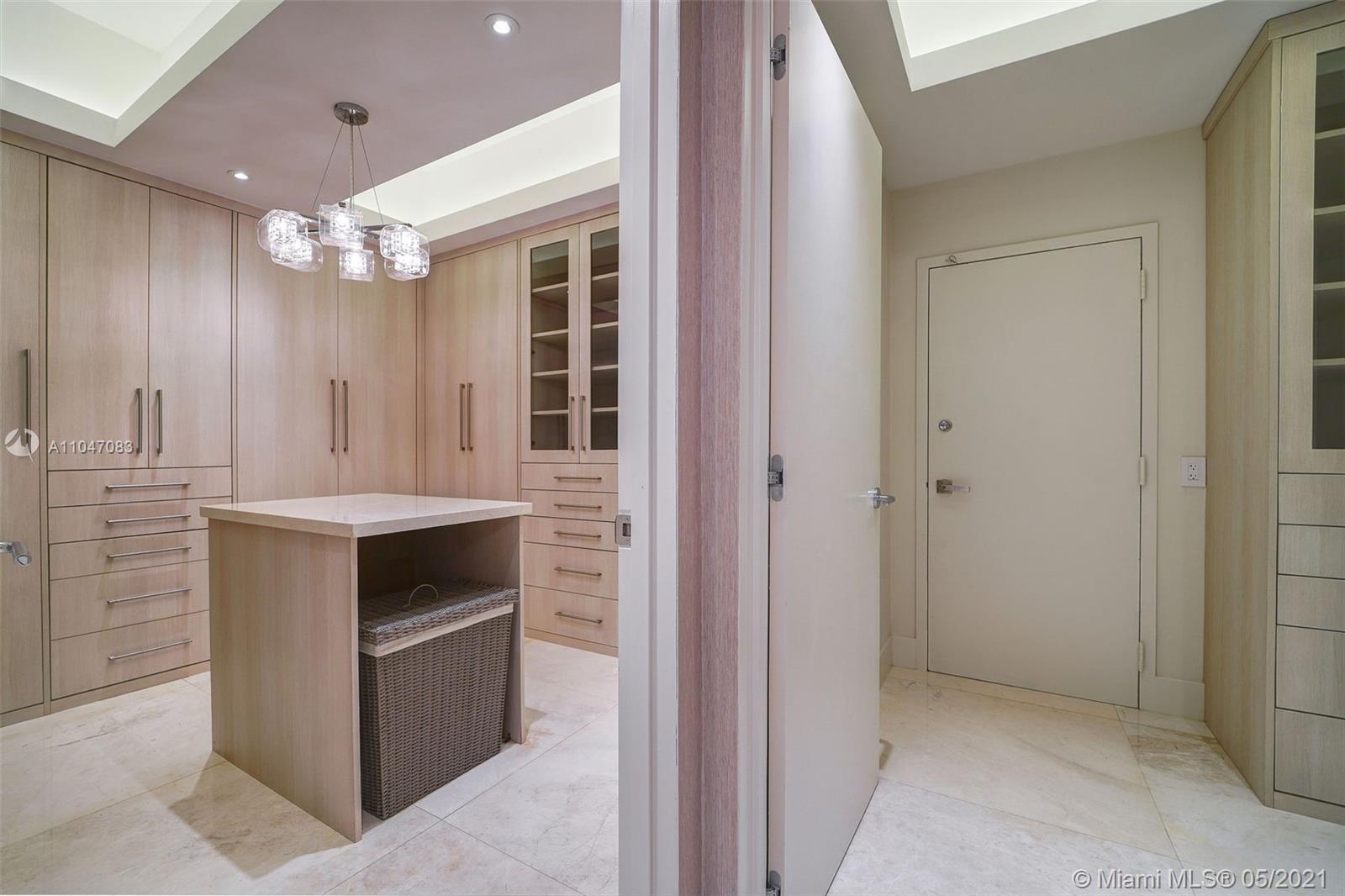 Bal Harbour 101 - Residential