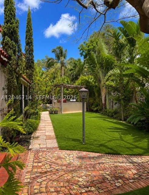 SHORECREST - Residential