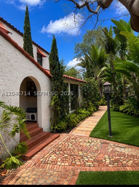 SHORECREST - Residential