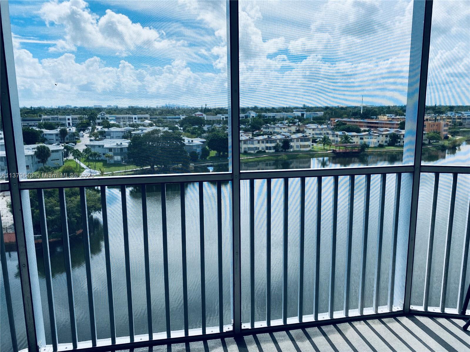 GORGEOUS LAKE VIEW FROM THE 8 FLOOR OF HUGE 1317SQFT 2 BEDROOM & 2 BATHROOM APARTMENT. KITCHEN JUST RECENTLY RENOVATED. NEW WATER HEATER AND NEW AC UNIT INSTALLED. NEW LAMINATE FLOOR AND RENOVATED BATHROOMS. GREAT LOCATION: PLAZA WITH ALL RESTAURANTS, CAFES, SUPERMARKET AND LA FITNESS JUST IN 5 MINUTES WALK. 15 MIN DRIVE TO THE ATLANTIC OCEAN, 20 MIN TO DOWNTOWN MIAMI AND AIRPORT.