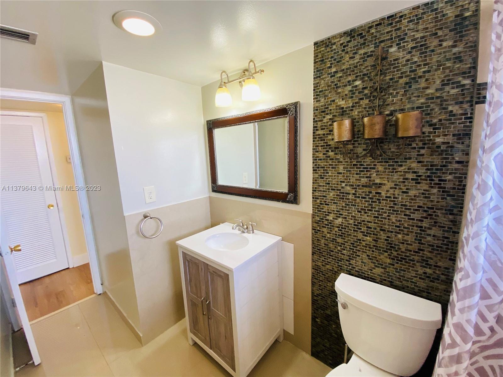 JADE WINDS GROUP-DAISY GA - Residential Lease