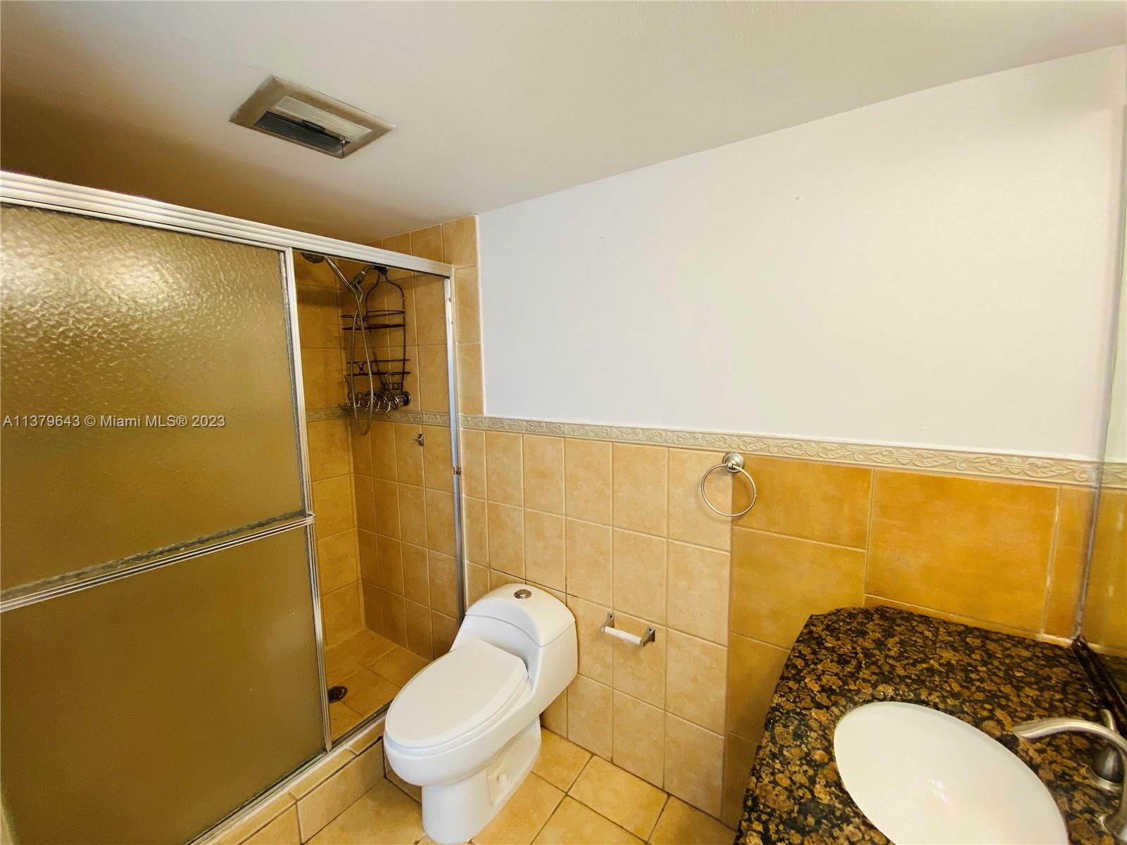 JADE WINDS GROUP-DAISY GA - Residential Lease