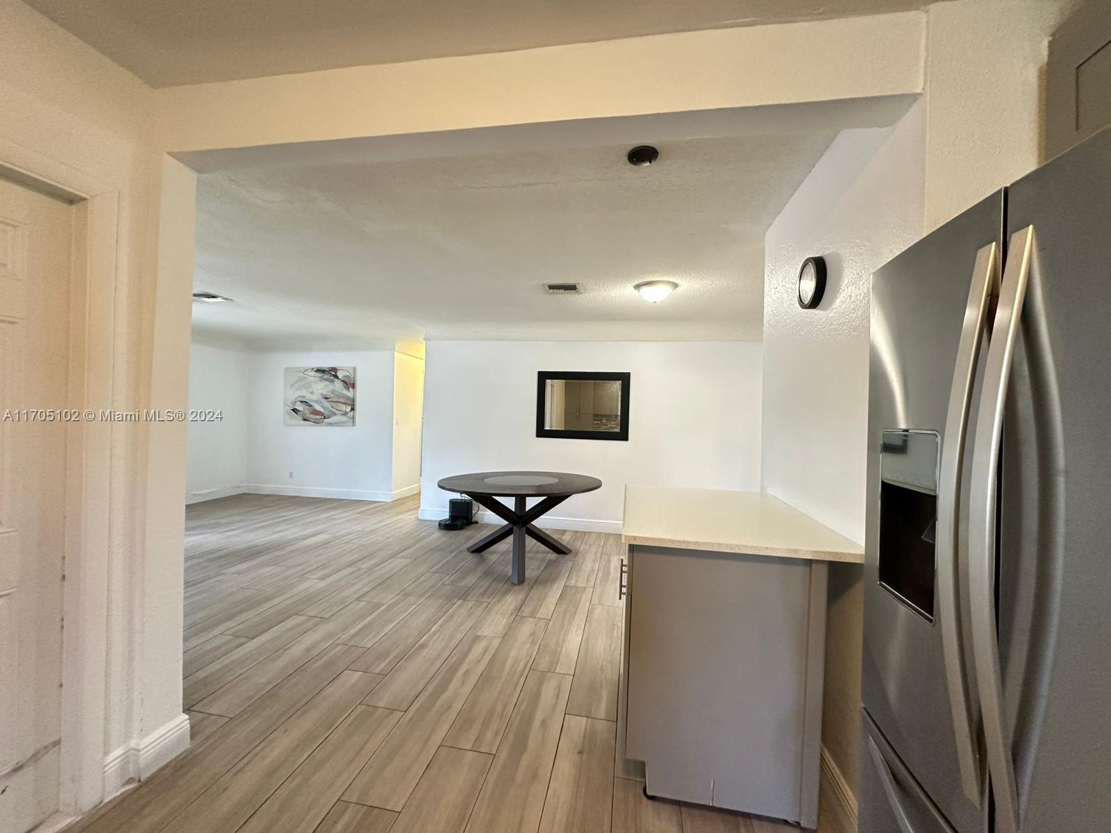 LAKE TAHOE ESTATES - Residential Lease