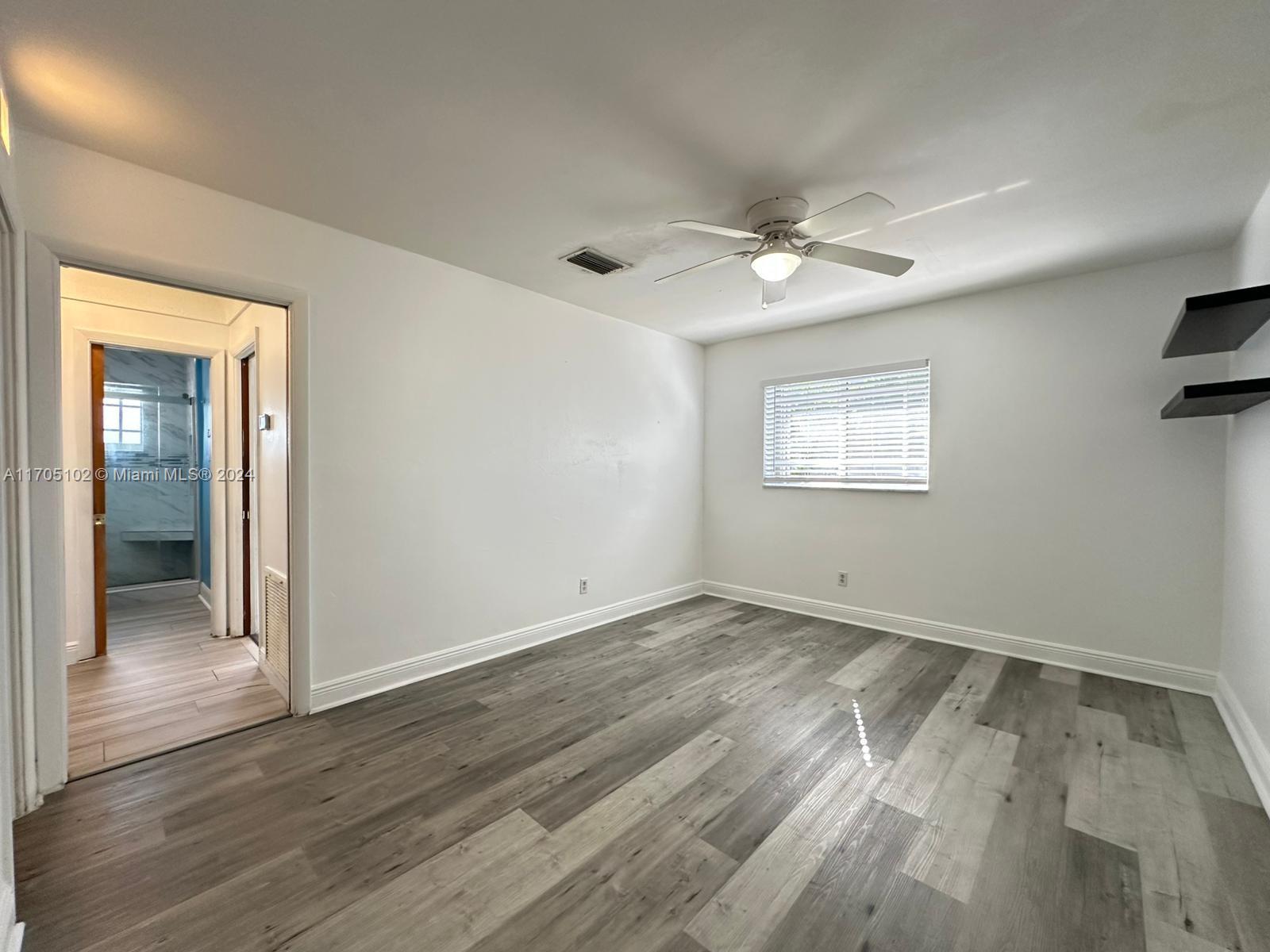 LAKE TAHOE ESTATES - Residential Lease