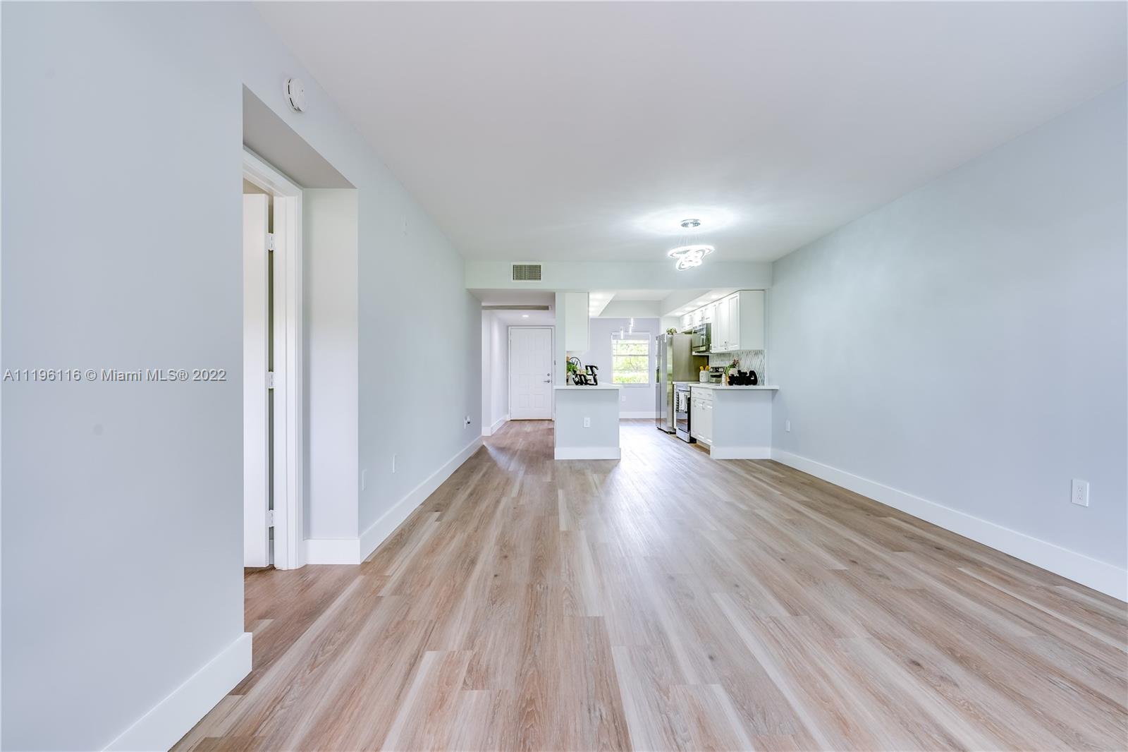 IVANHOE EAST AT CENTURY V - Residential