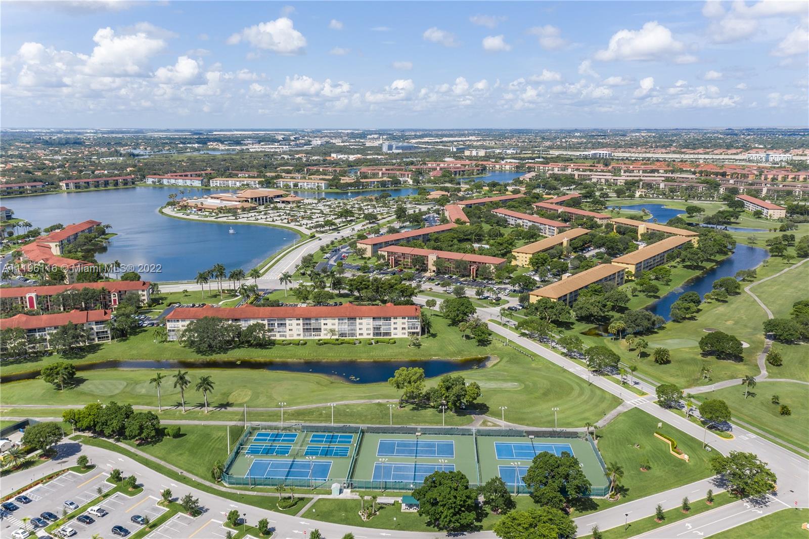 IVANHOE EAST AT CENTURY V - Residential
