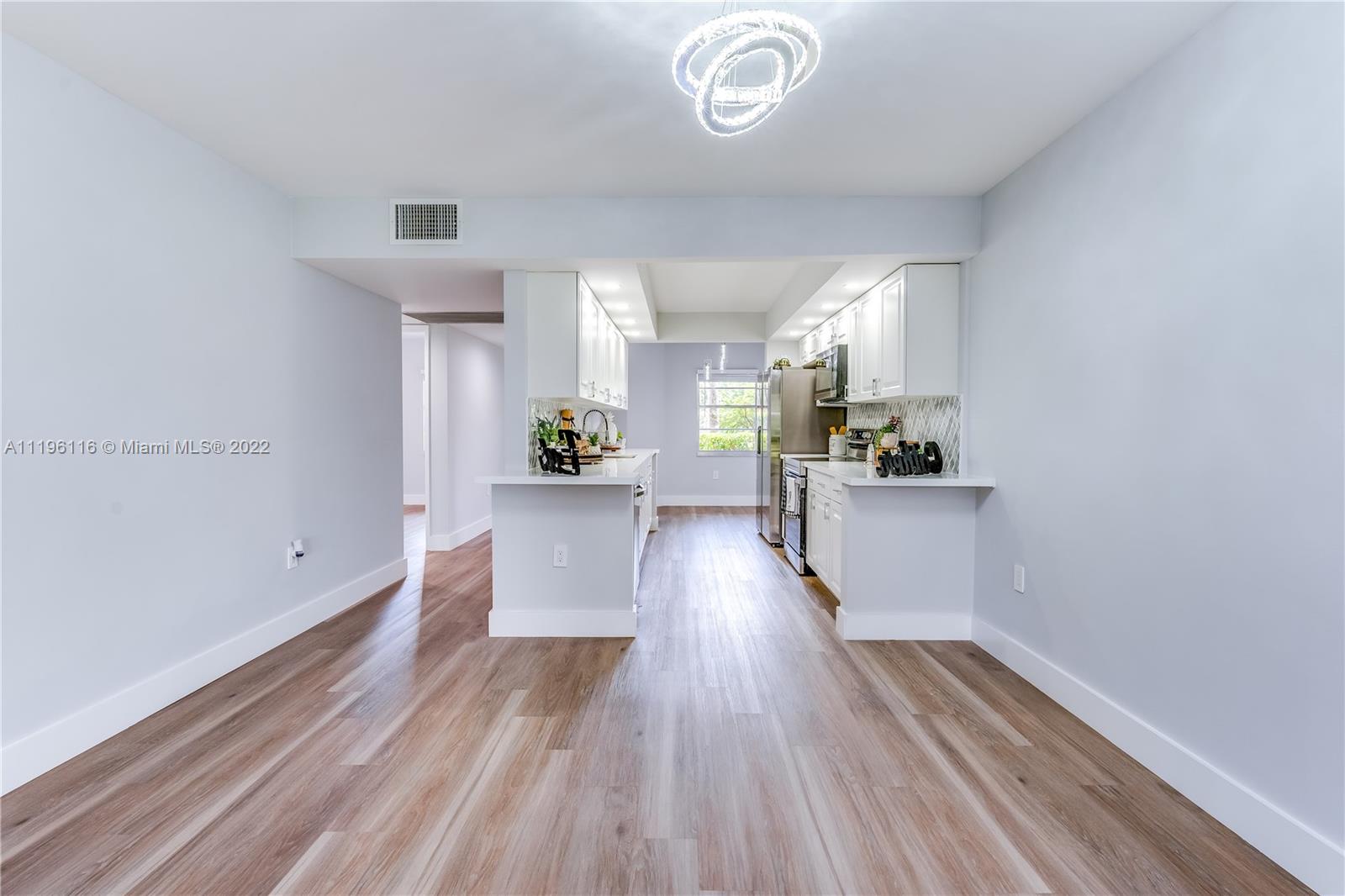 IVANHOE EAST AT CENTURY V - Residential