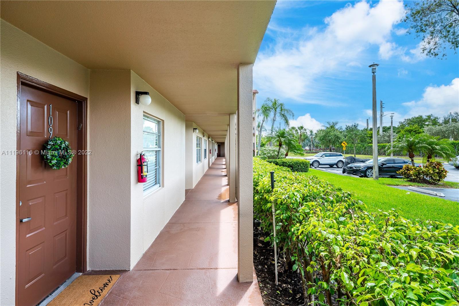 IVANHOE EAST AT CENTURY V - Residential