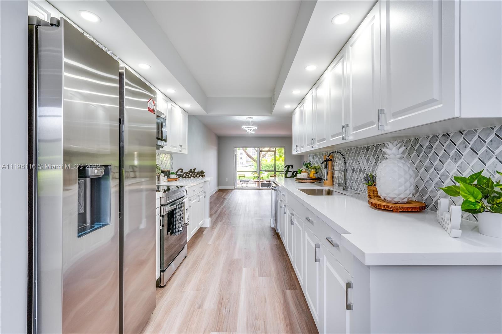 IVANHOE EAST AT CENTURY V - Residential
