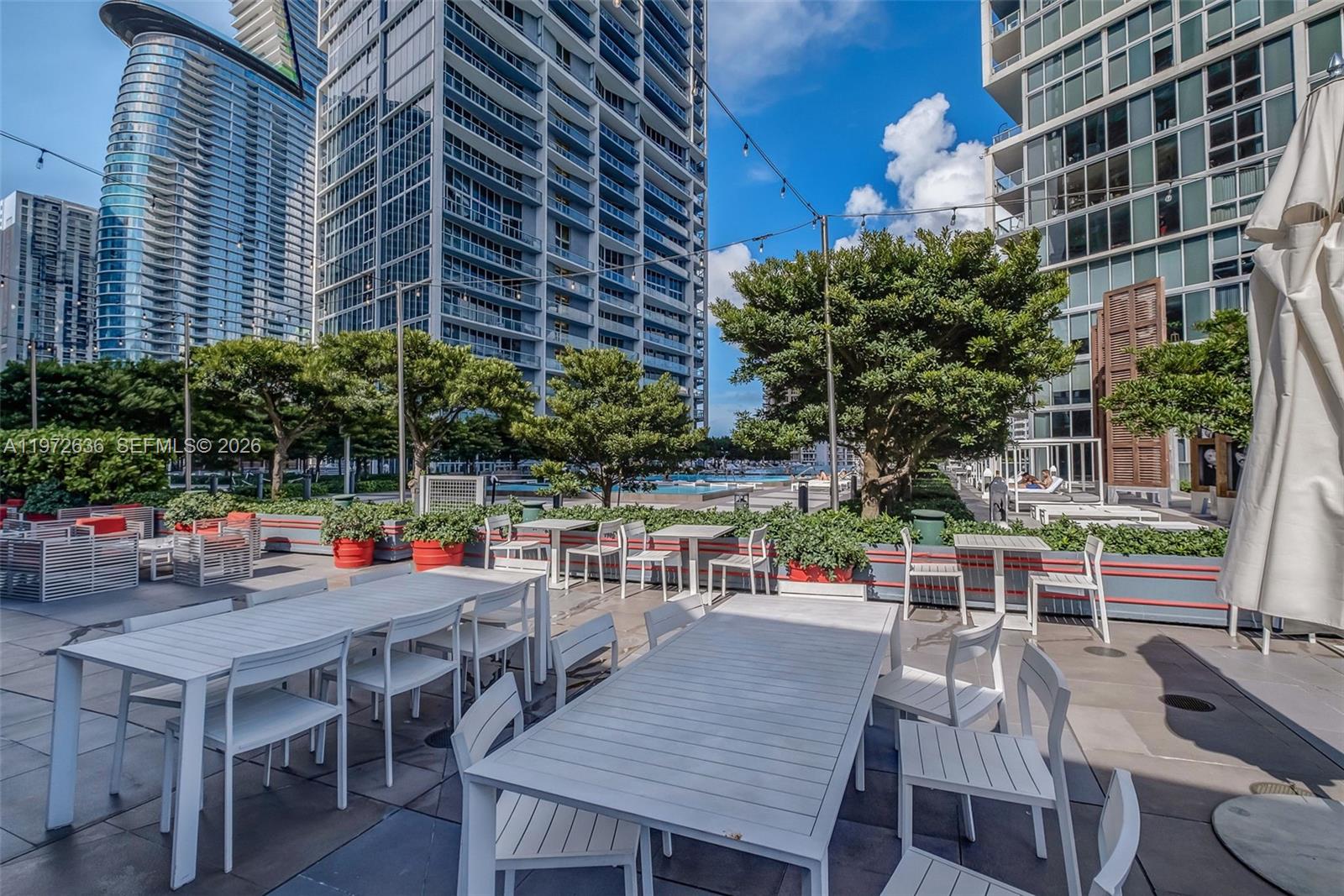 ICON BRICKELL NO TWO - Residential
