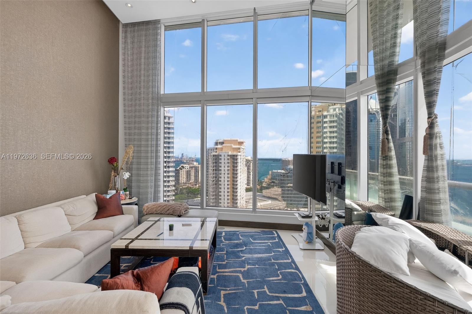 ICON BRICKELL NO TWO - Residential