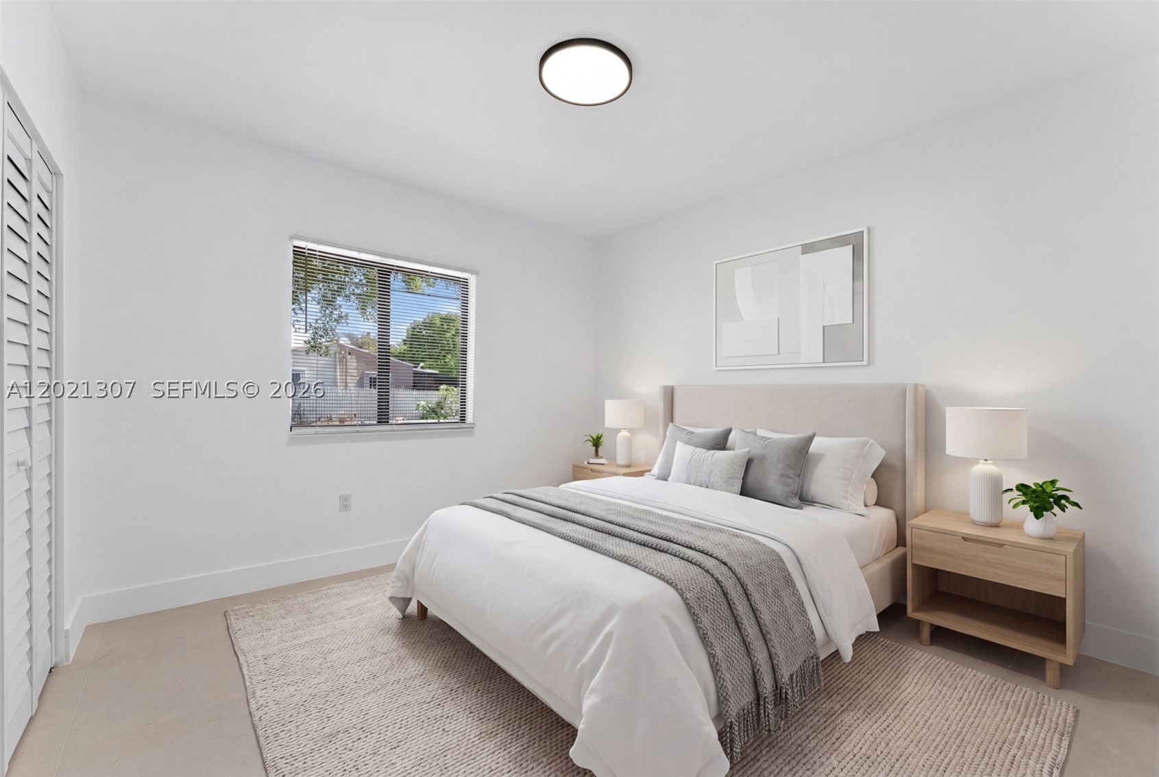 17TH AVE MANOR - Residential Income