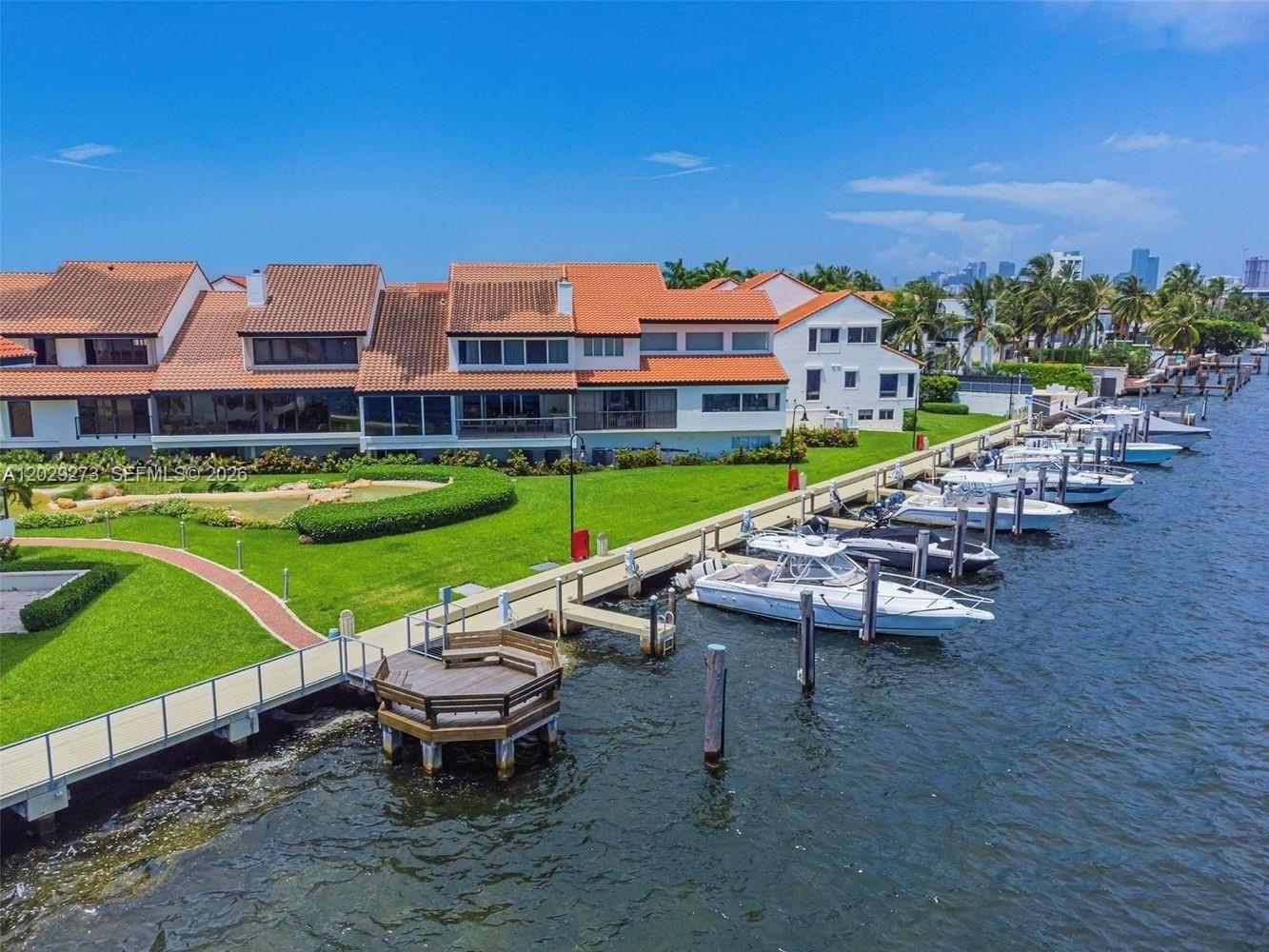 L HERMITAGE - Residential Lease