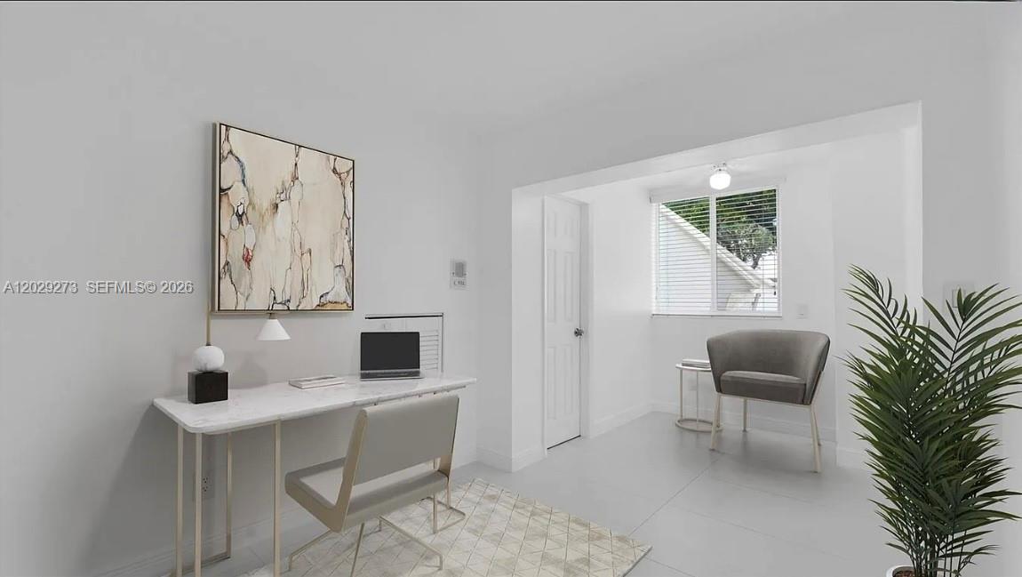 L HERMITAGE - Residential Lease