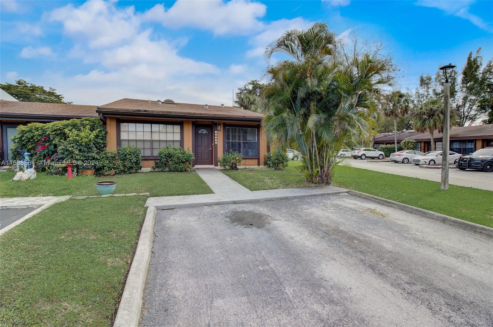EVERGLADES SUGAR & LAND C - Residential
