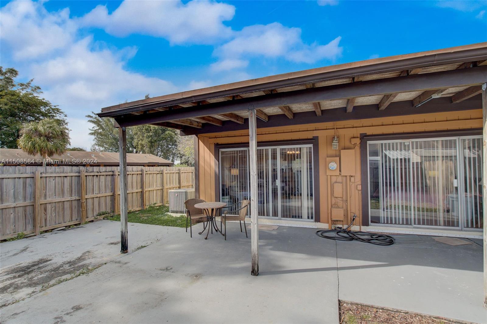 EVERGLADES SUGAR & LAND C - Residential
