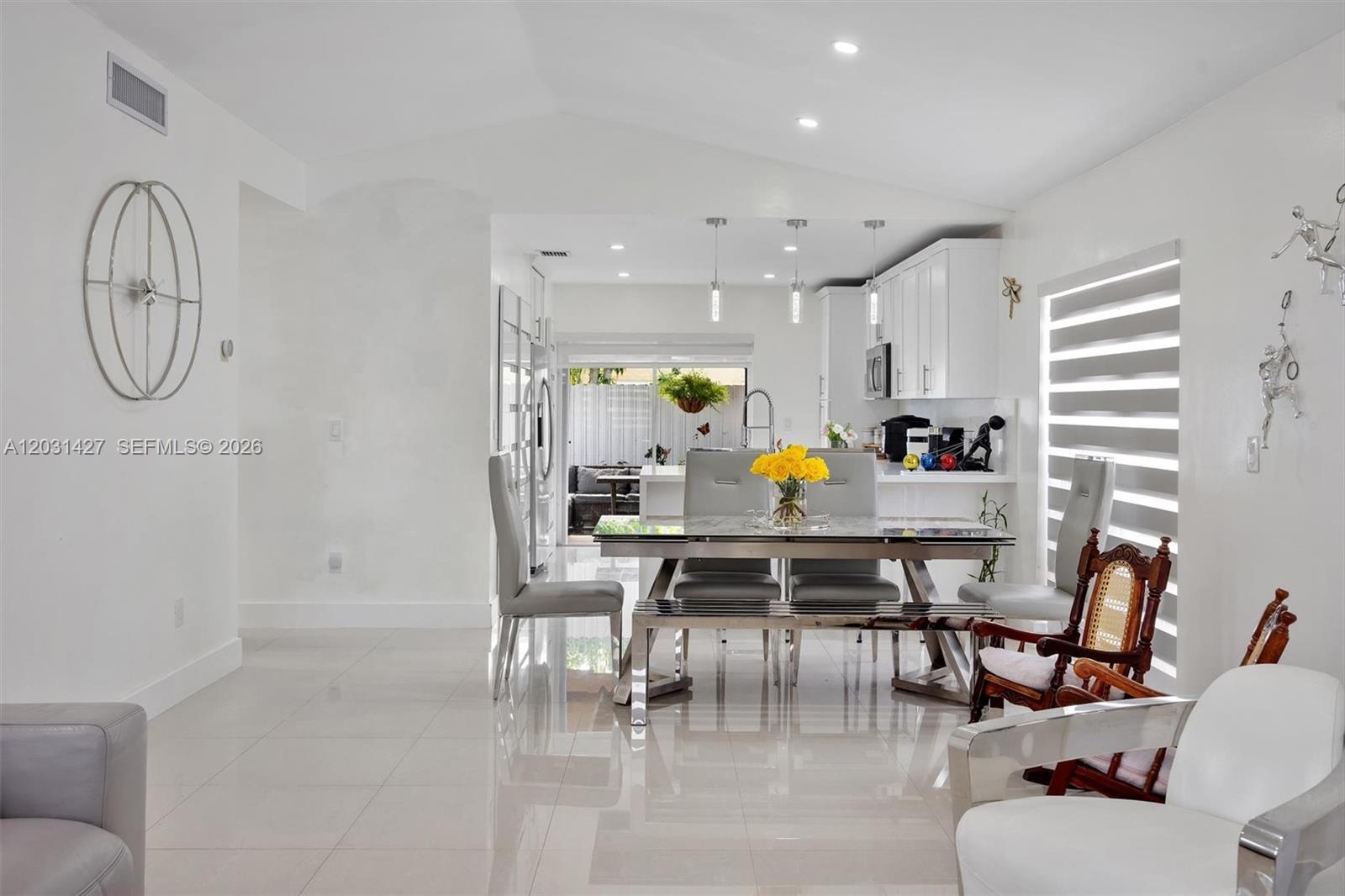DEERWOOD VILLAS SEC 1 - Residential