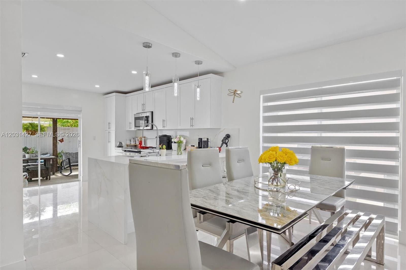 DEERWOOD VILLAS SEC 1 - Residential