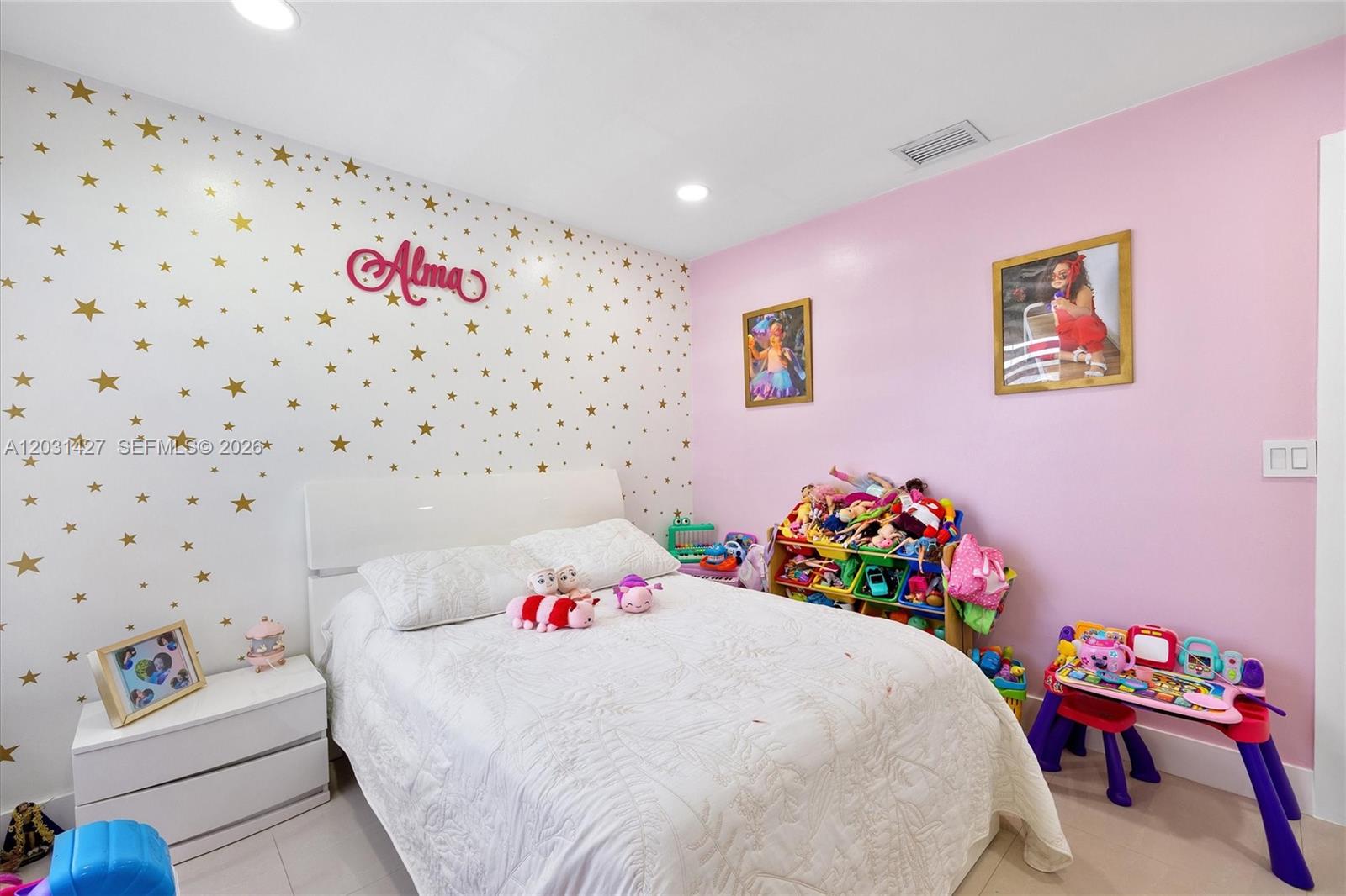 DEERWOOD VILLAS SEC 1 - Residential